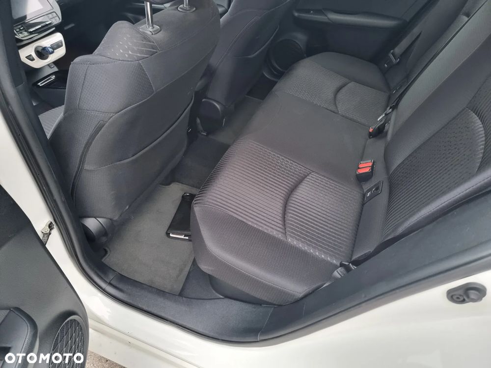 Toyota Prius 1.8 Hybrid Premium - 8