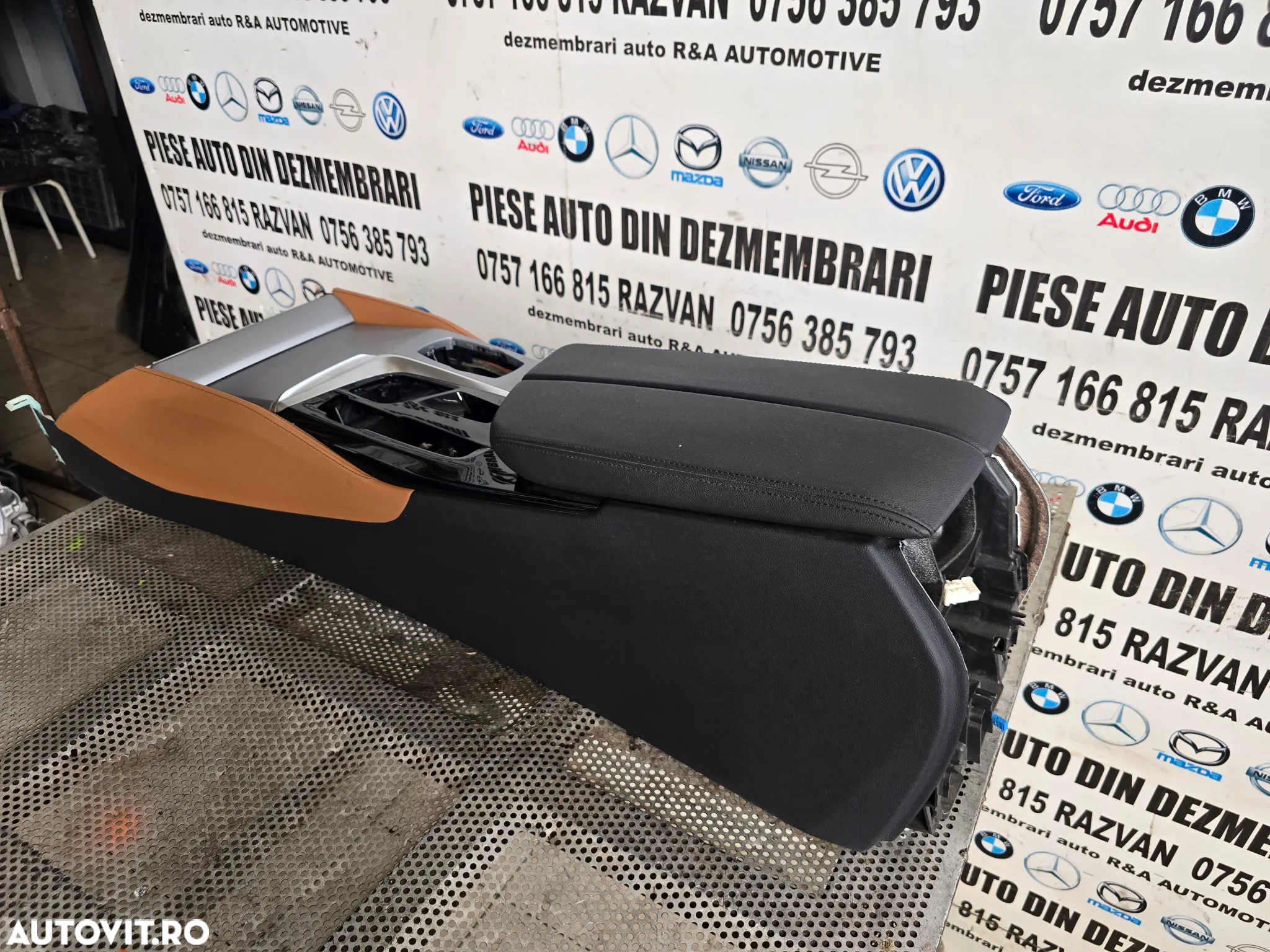 Cotiera Bmw G30 G31 Volan Stanga Impecabila - 4