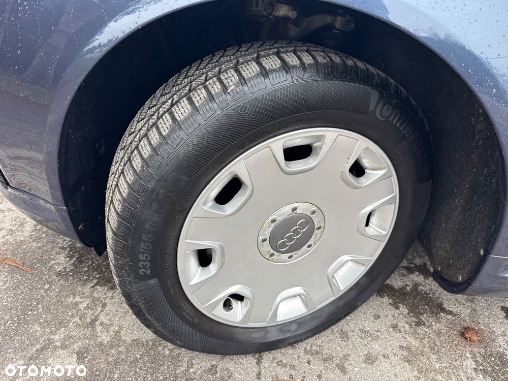 Audi A8 4.2 Quattro - 22