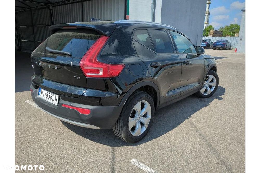 Volvo XC 40 - 3