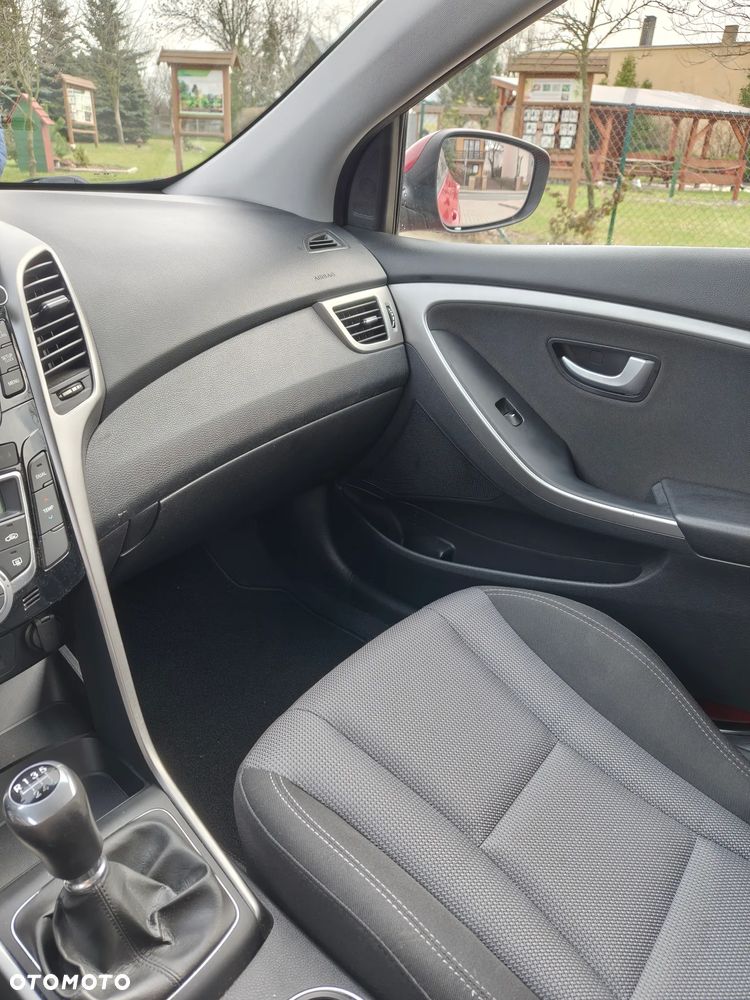 Hyundai i30 1.4 CRDi Comfort - 24