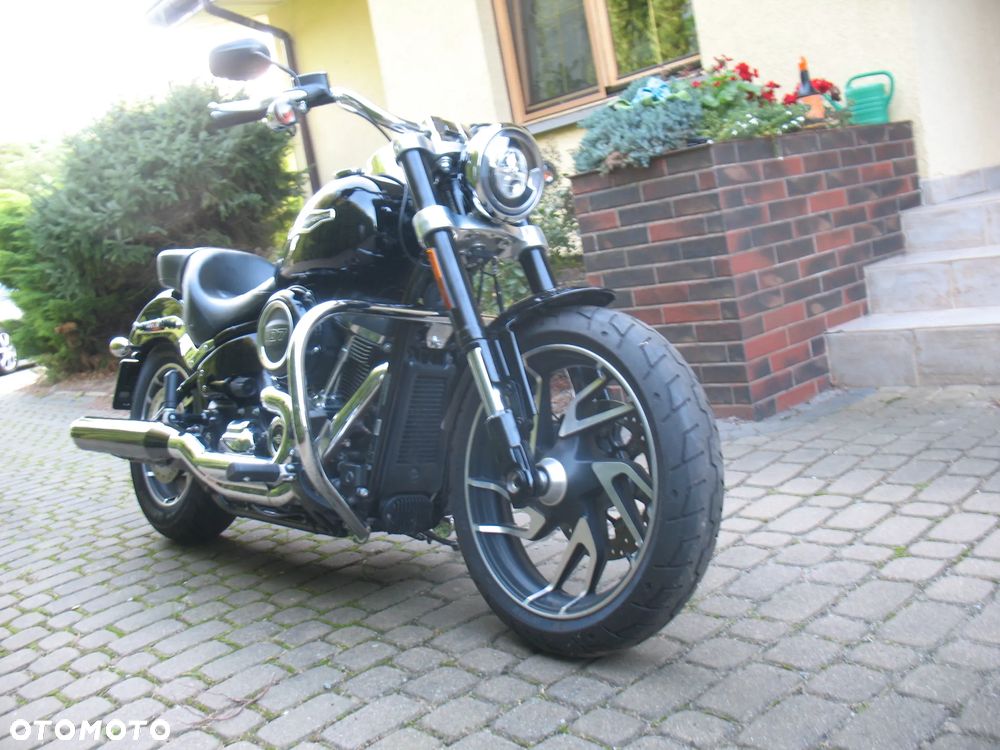Harley-Davidson Softail Sport Glide - 2