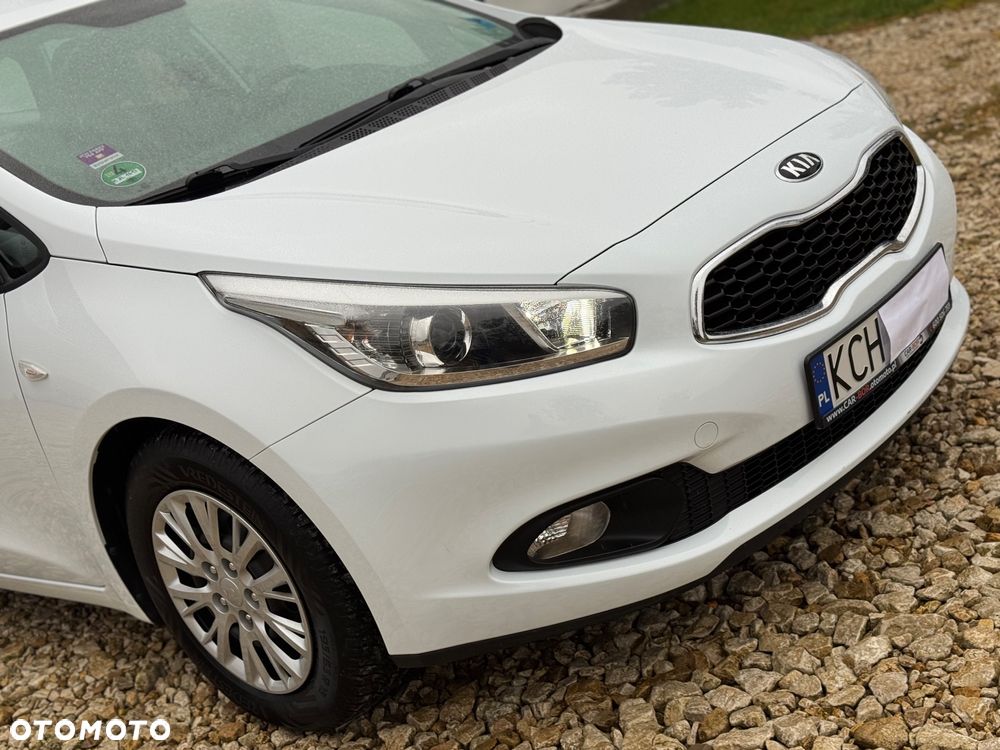 Kia Ceed 1.4 M - 11