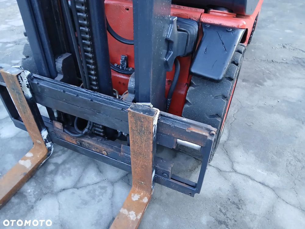 Linde H20T-02 1995 wolny skok przesuw z Niemiec - 12