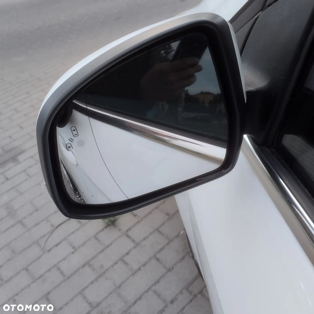 Ford Focus 2.0 TDCi Titanium ASS - 21