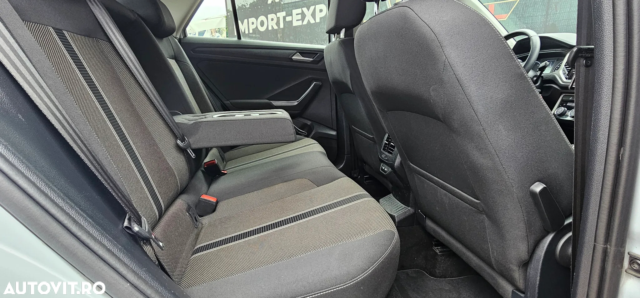 Volkswagen T-ROC 2.0 TDI SCR Life - 11