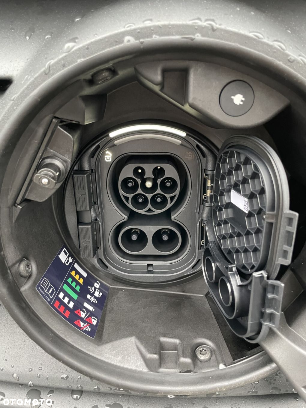 Mercedes-Benz eSprinter - 30