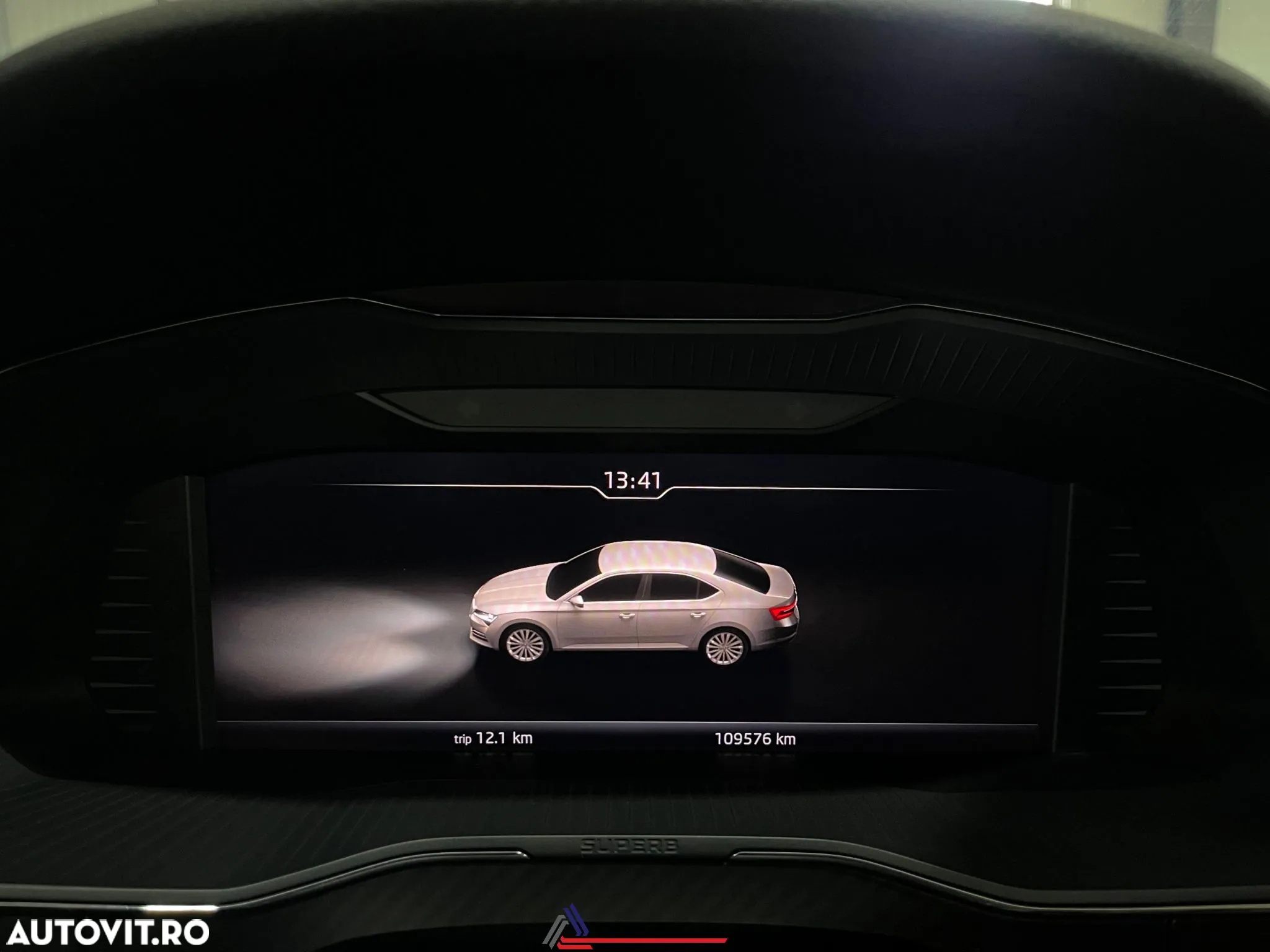 Skoda Superb 2.0 TDI 4X4 DSG Sportline - 26