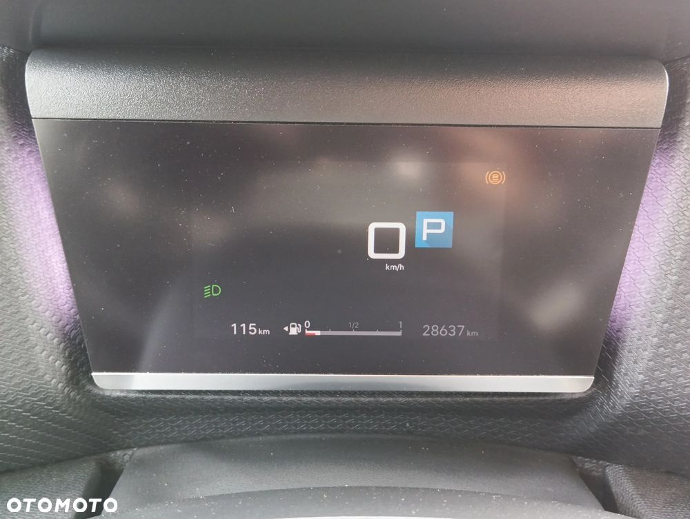 Citroën C4 1.2 PureTech Max S&S EAT8 - 24