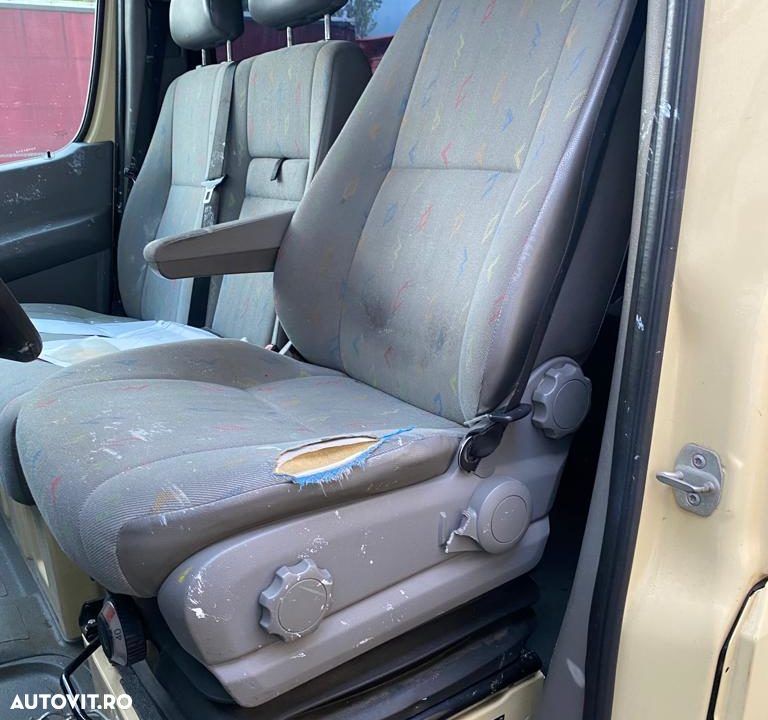 Scaun telescopic Volkswagen Crafter 2006/2012 - 2