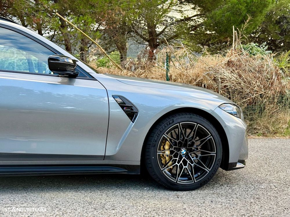 BMW M3 Competition xDrive - 25