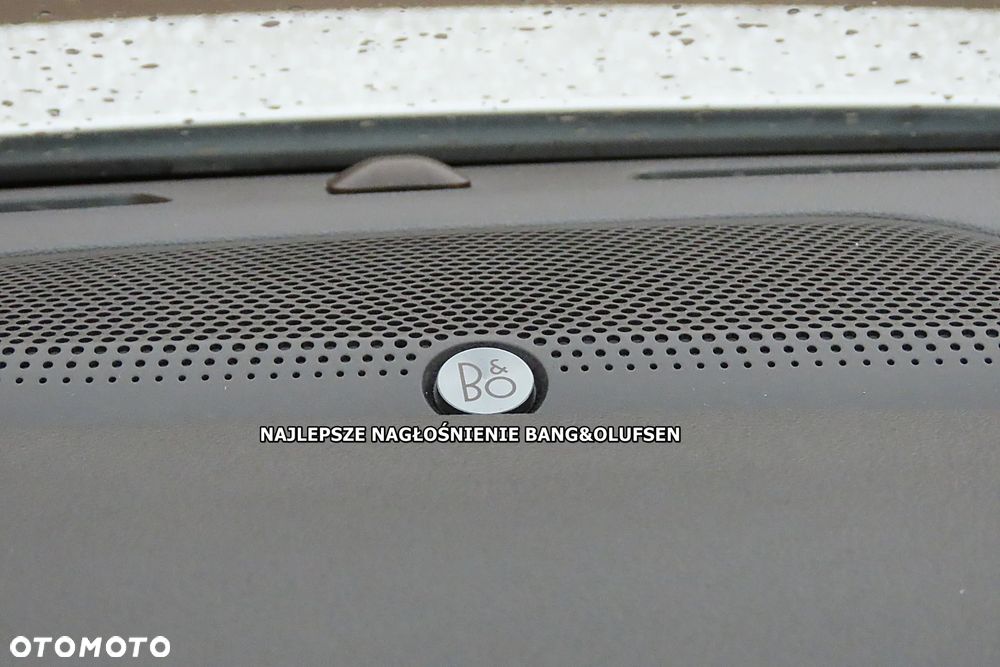 Ford Kuga 2.0 EcoBlue 4x4 ST-LINE X - 34