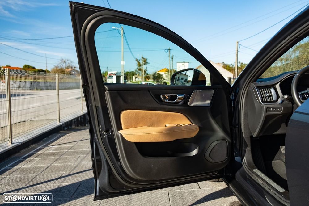 Volvo V60 2.0 T8 AWD TE Inscription - 16