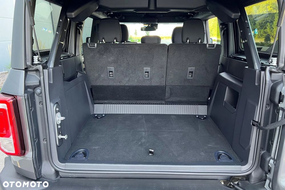Ford Bronco 2.7 EcoBoost 4WD Outer Banks - 19