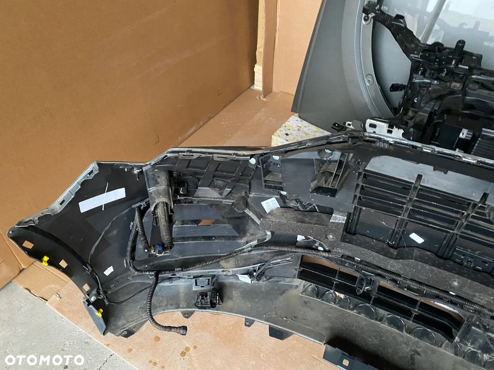 AUDI Q3 83A kompletny przód maska lampy zderzak błotnik pas Z7 Z7 LX7G 28km - 14