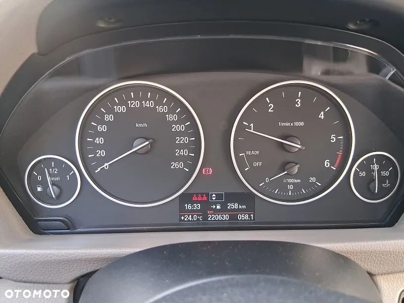 BMW Seria 3 320d xDrive DPF Edition Sport - 18