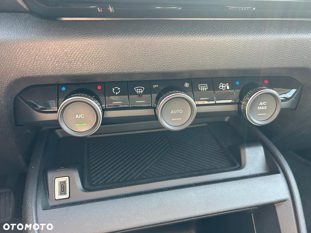 Citroën C4 1.5 BlueHDi Shine S&S - 36