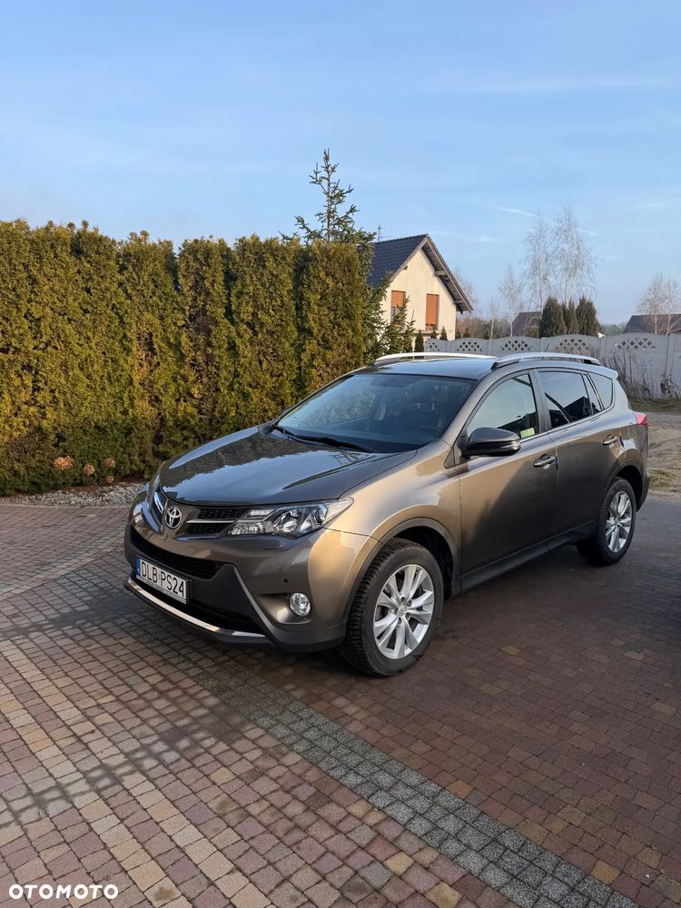 Toyota RAV4 2.2 D-4D Prestige - 1