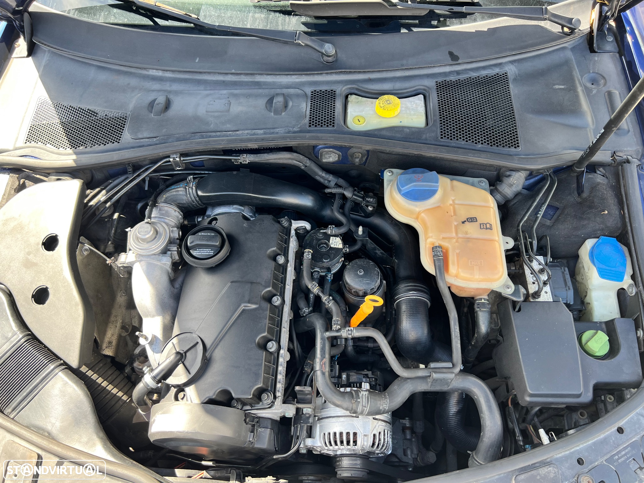 VW Passat Variant 1.9 TDi Highline - 14