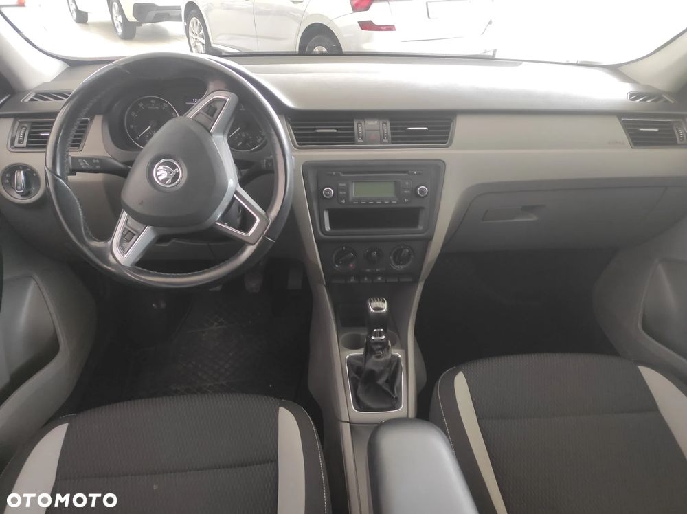 Skoda RAPID Spb 1.2 TSI Ambition Max - 13