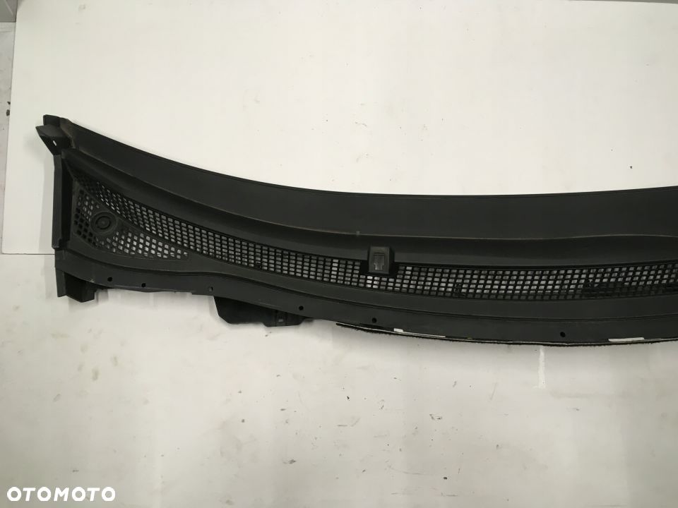 PODSZYBIE PLASTIKOWE RENAULT KADJAR 668107243R