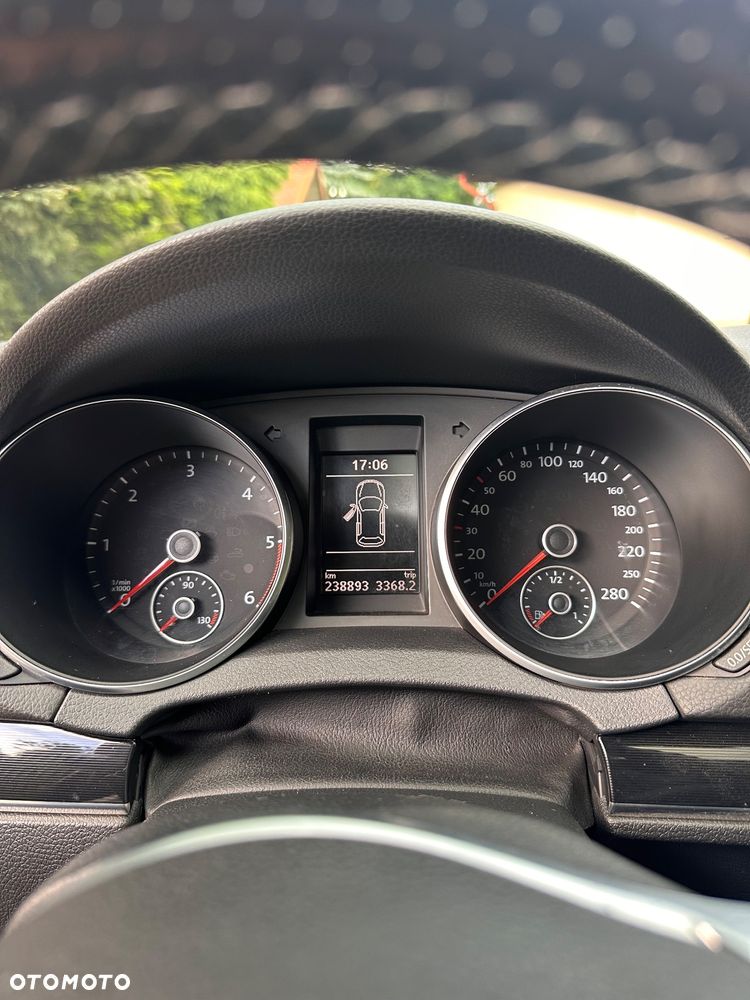 Volkswagen Golf - 7