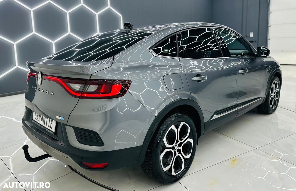 Renault Arkana E-TECH Zen - 5