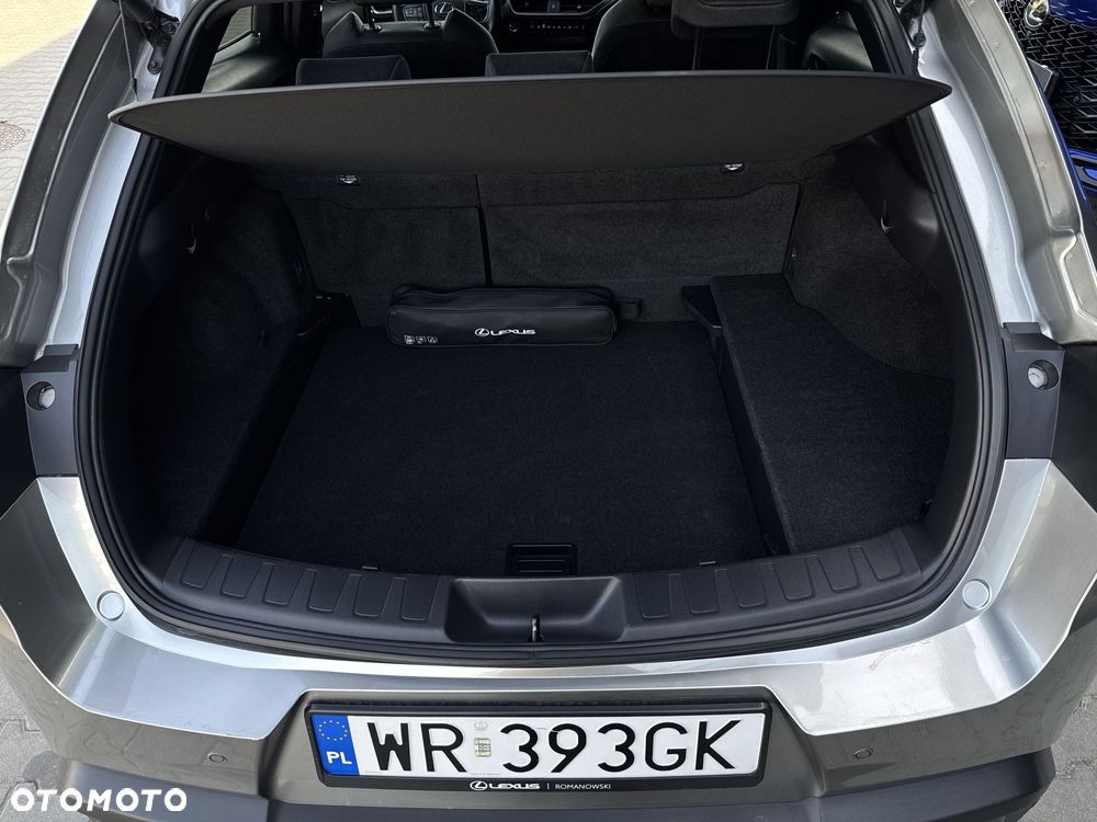 Lexus UX 250h GPF Business 2WD - 35