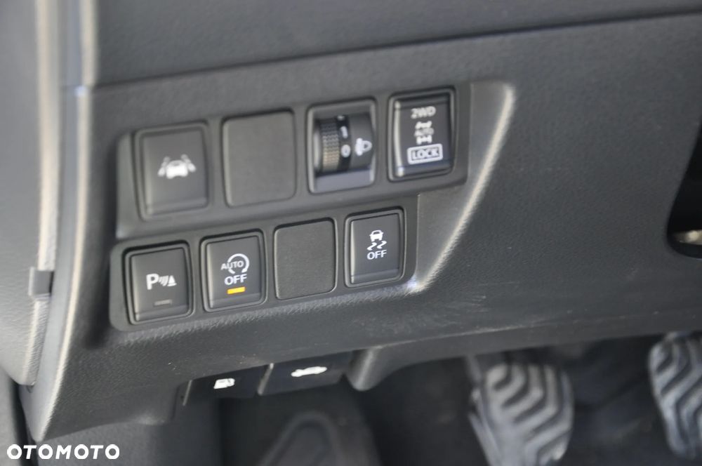 Nissan Qashqai 1.6 dCi Tekna S&S - 18
