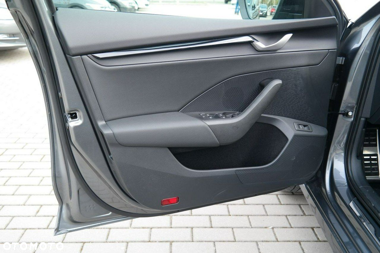 Skoda Octavia - 23