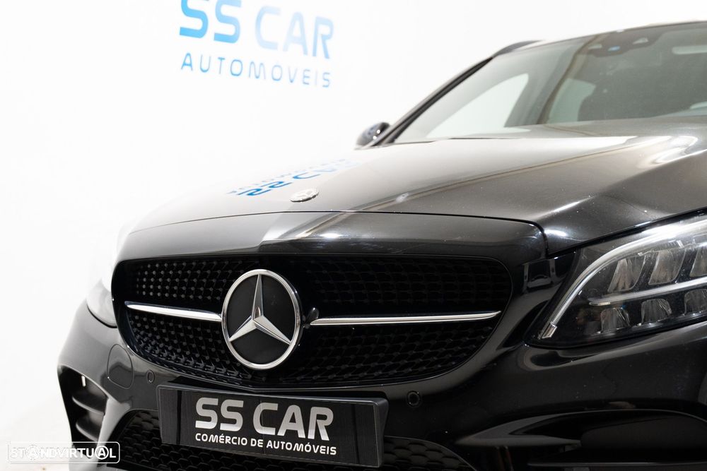 Mercedes-Benz C 300 de AMG Line - 4