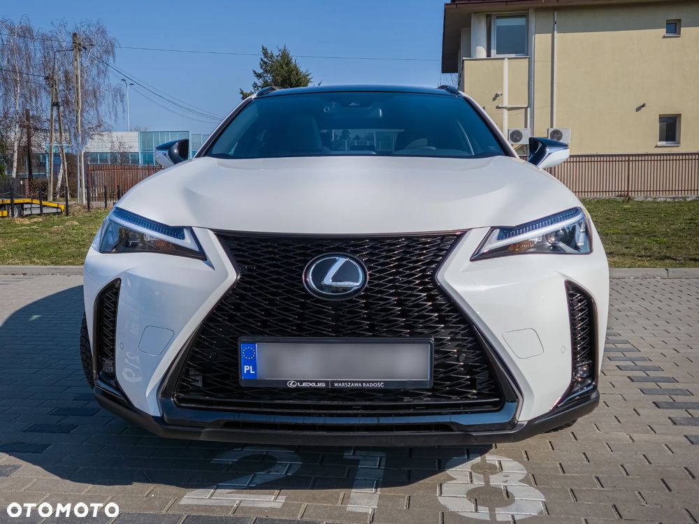 Lexus UX 250h F SPORT - 3