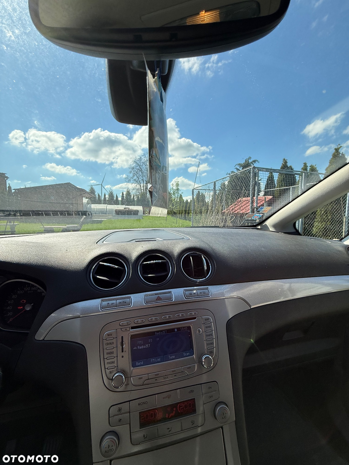Ford S-Max - 13