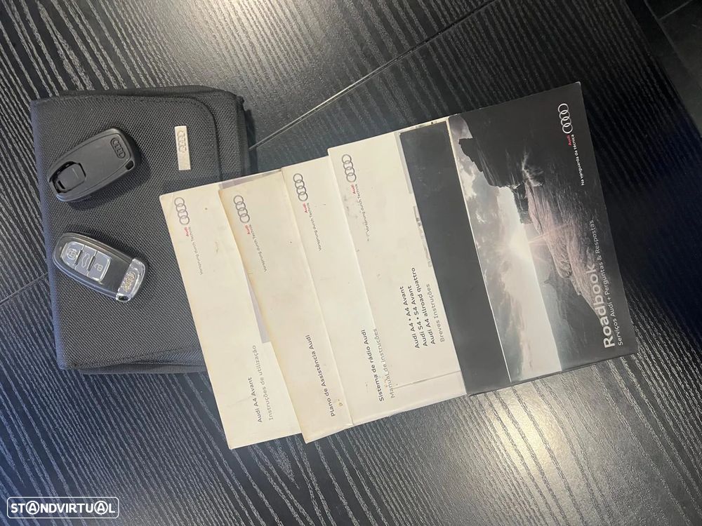 Audi A4 Avant 2.0 TDI Multitronic - 26