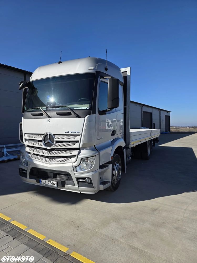 Mercedes-Benz ACTROS - 4