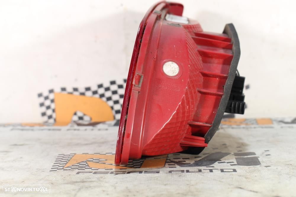 Farolim Esquerdo Volkswagen Passat (362)  90004532 / Chassi Condutor - 4