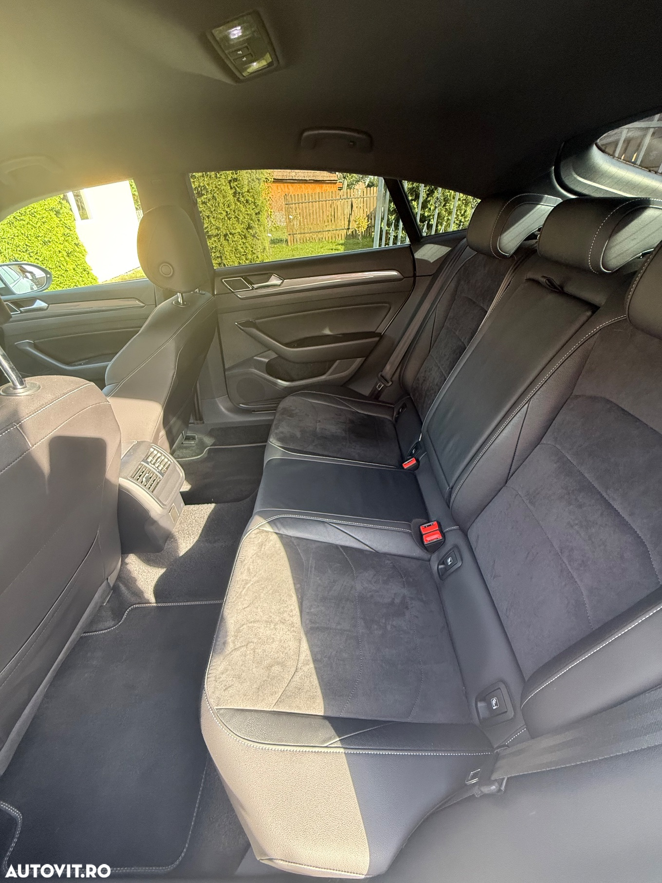 Volkswagen ARTEON 2.0 TSI DSG R-Line - 7
