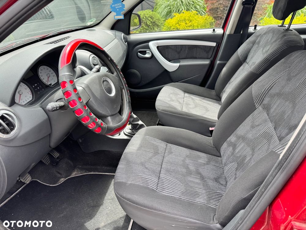 Dacia Sandero - 27