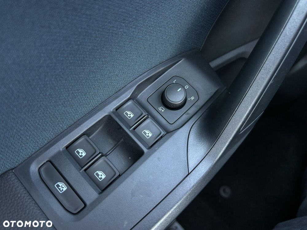 Seat Arona - 24