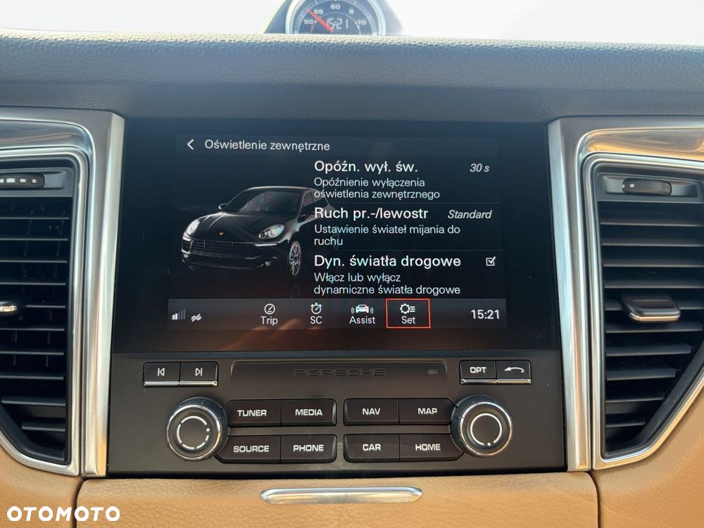 Porsche Macan S - 32