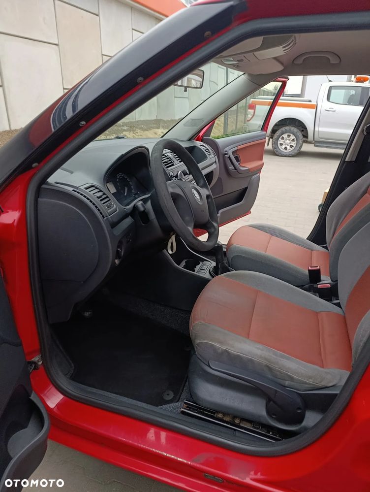 Skoda Fabia 1.2 HTP - 17