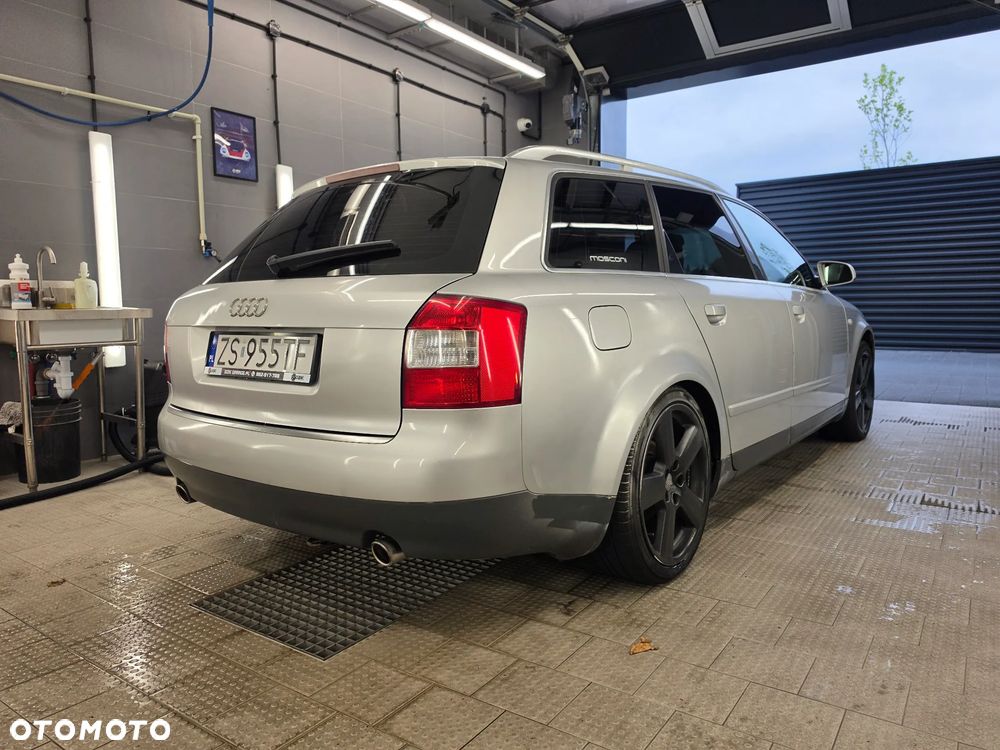 Audi A4 Avant - 3