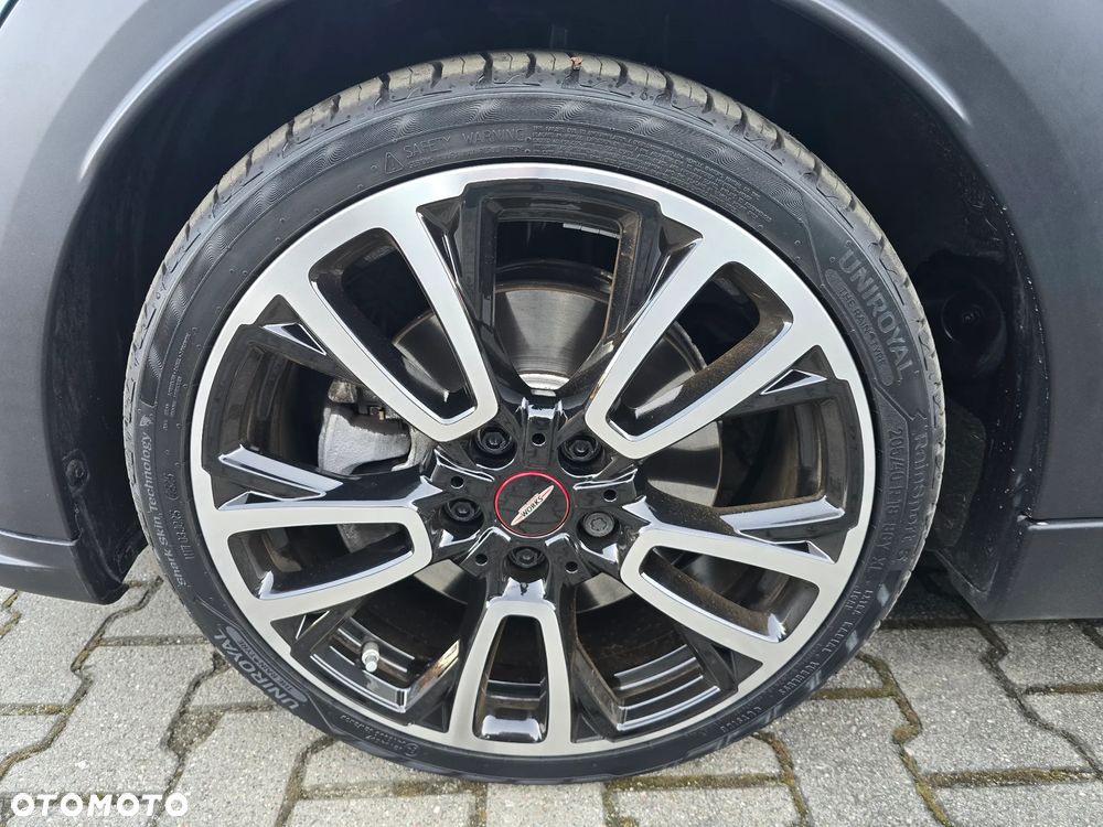 MINI Cooper S John Works Trim sport - 25