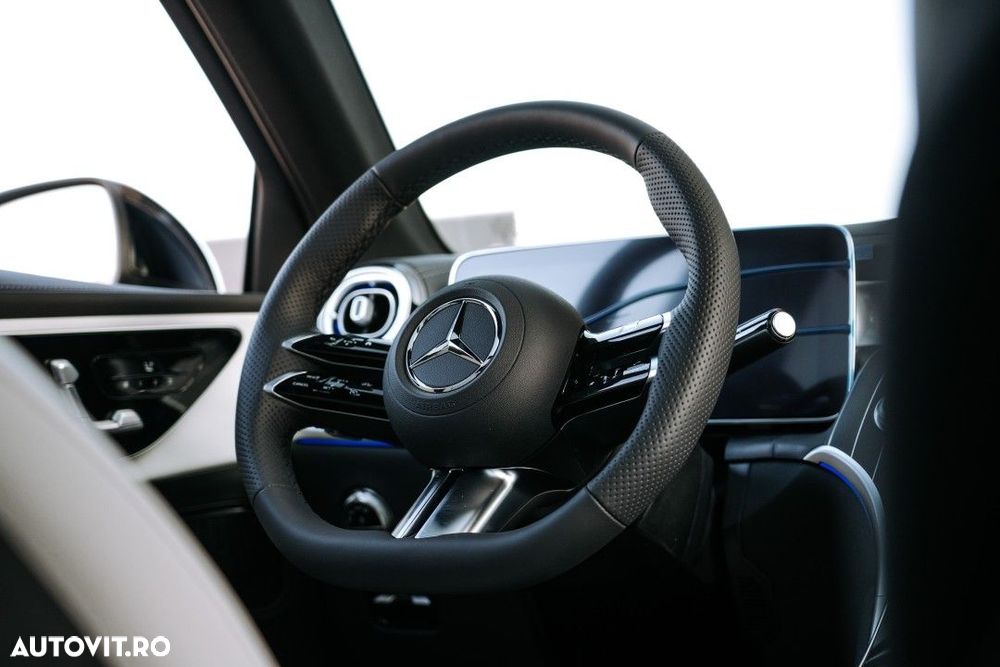 Mercedes-Benz GLC - 23