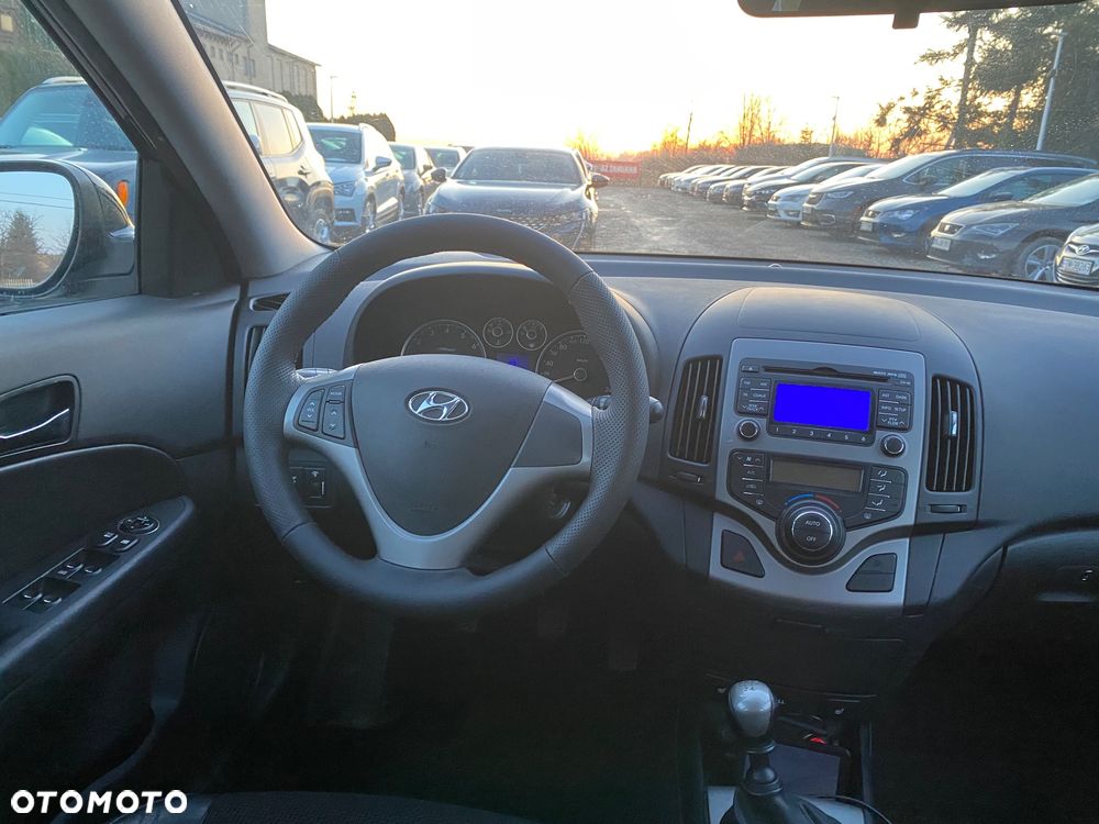 Hyundai i30 1.4 Edition Plus - 30