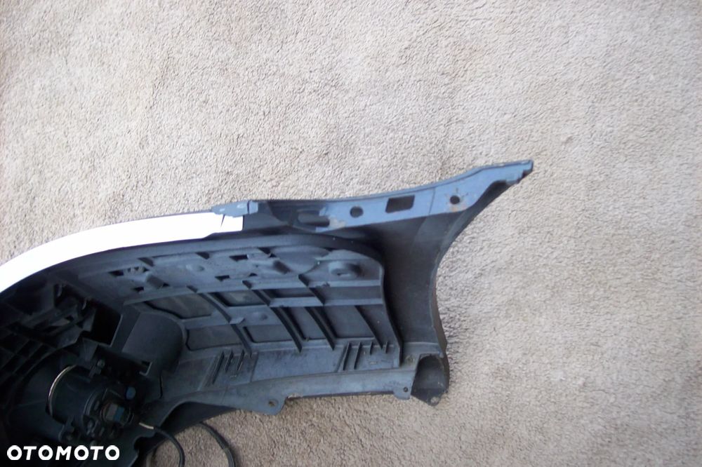 ZDERZAK PRZEDNI RENAULT LAGUNA II LIFT - 7