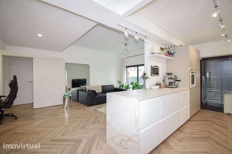 Apartamento T1 com Terraço 78m² | Metro Anjos | Arroios - Grande imagem: 4/12