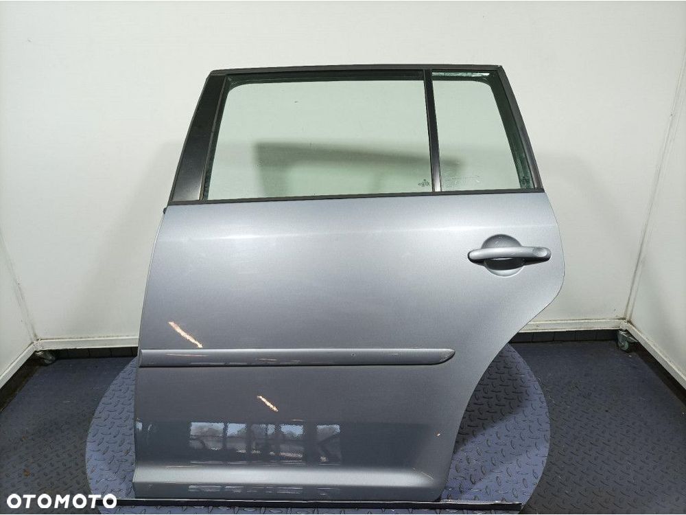 VW TOURAN I LIFT DRZWI TYŁ TYLNE LEWE LR7N - 1