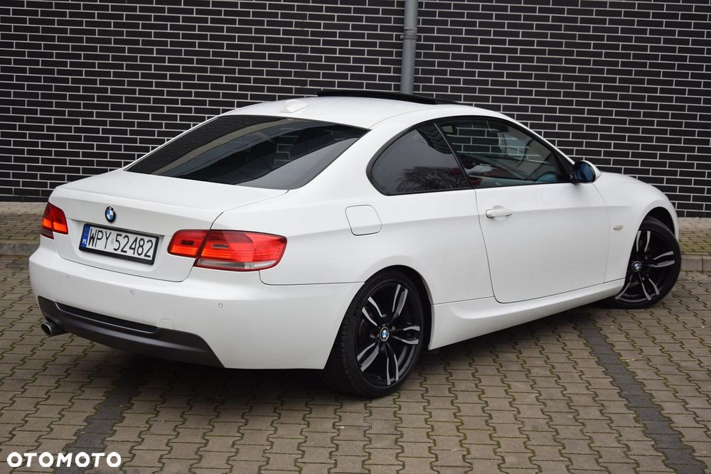 BMW Seria 3 320d - 6