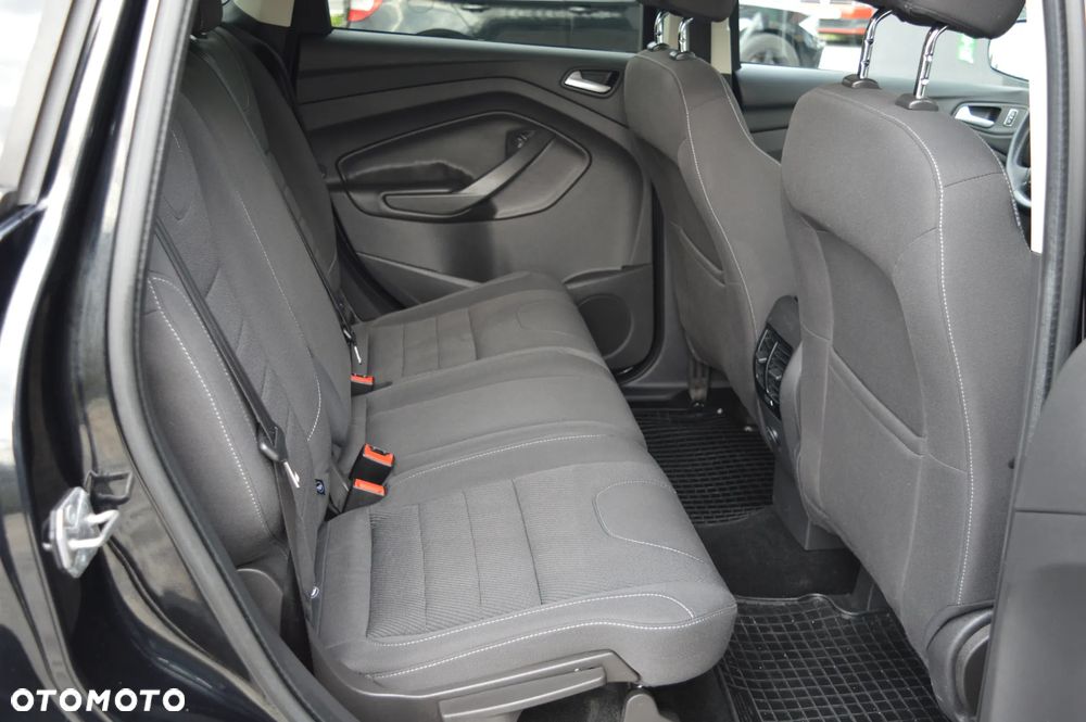 Ford Kuga 2.0 TDCi 2x4 Trend - 27